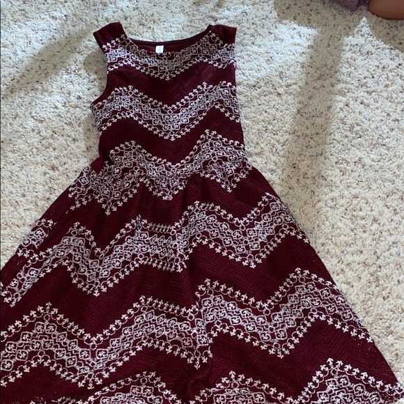 This dress is super teenage and adorable! - Picture 1 of 3